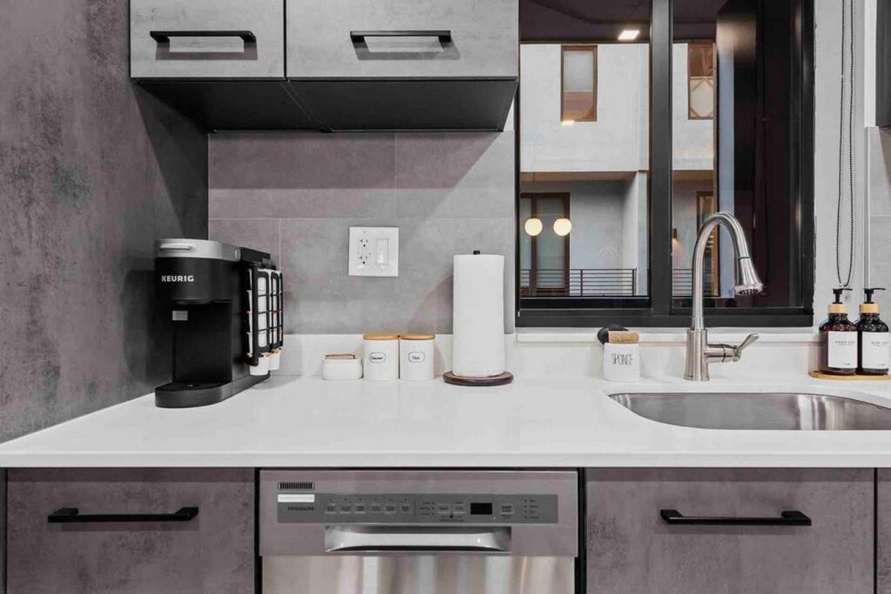 Pretty Rola 204 Upscale Spacious 1B1B Apt W King Bed At Downtown Ft Lauderdale Fort Lauderdale Eksteriør bilde